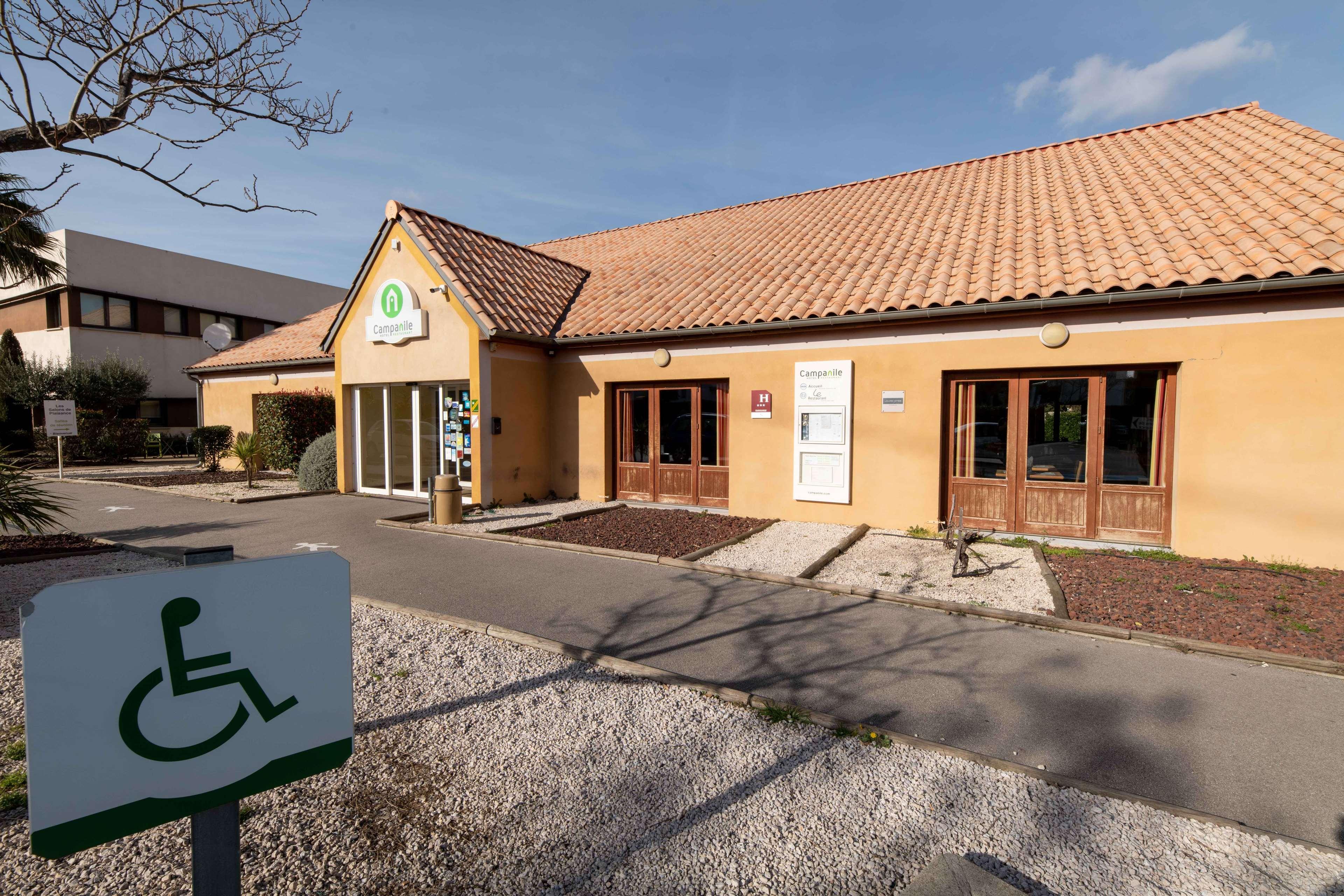 Hotel Campanile A9/a61